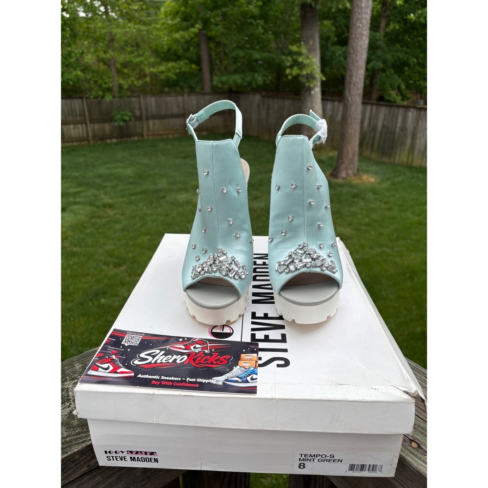 Steve Madden Iggy‎ Azalea Tempo-S Mint Green Satin Rhinestone Platform Heels 8M